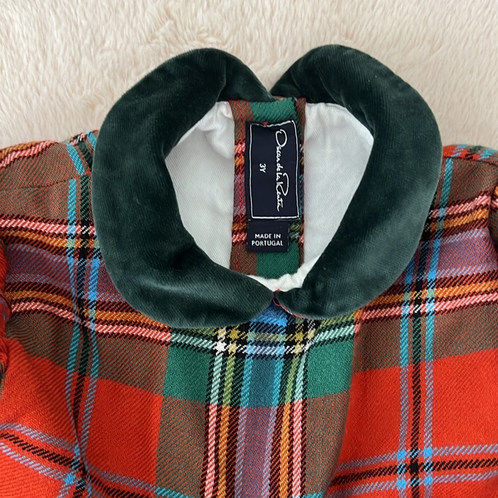 Oscar de la Renta Red and Green Plaid Girls' Holiday Dress - Picture 3 of 12